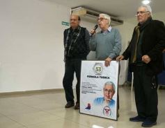 Foto de la galería: Merecido agasajo y afecto se sumaron a los 53 años de Fórmula Tuerca del histórico conductor Carlos Garcia Coni