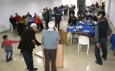 Foto de la galería: Merecido agasajo y afecto se sumaron a los 53 años de Fórmula Tuerca del histórico conductor Carlos Garcia Coni