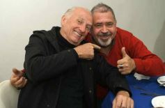 Foto de la galería: Merecido agasajo y afecto se sumaron a los 53 años de Fórmula Tuerca del histórico conductor Carlos Garcia Coni