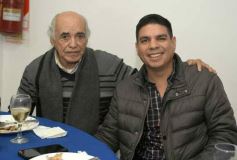 Foto de la galería: Merecido agasajo y afecto se sumaron a los 53 años de Fórmula Tuerca del histórico conductor Carlos Garcia Coni