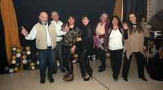 Foto de la galería: Con broche de oro, el Profe Julio César Viñales le puso fiesta a su jubilación