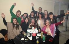 Foto de la galería: Con broche de oro, el Profe Julio César Viñales le puso fiesta a su jubilación