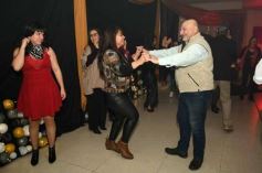 Foto de la galería: Con broche de oro, el Profe Julio César Viñales le puso fiesta a su jubilación