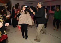 Foto de la galería: Con broche de oro, el Profe Julio César Viñales le puso fiesta a su jubilación