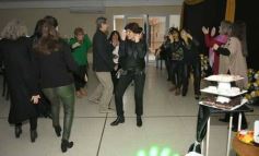 Foto de la galería: Con broche de oro, el Profe Julio César Viñales le puso fiesta a su jubilación