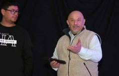 Foto de la galería: Con broche de oro, el Profe Julio César Viñales le puso fiesta a su jubilación