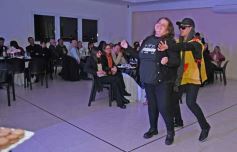 Foto de la galería: Con broche de oro, el Profe Julio César Viñales le puso fiesta a su jubilación