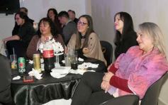 Foto de la galería: Con broche de oro, el Profe Julio César Viñales le puso fiesta a su jubilación