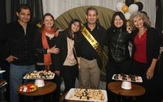 Foto de la galería: Con broche de oro, el Profe Julio César Viñales le puso fiesta a su jubilación