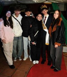 Foto de la galería: Madre de la Misericordia: Delfina Britto y Felipe Menor, los flamantes soberanos