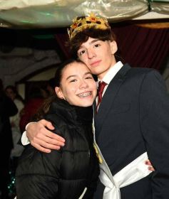 Foto de la galería: Madre de la Misericordia: Delfina Britto y Felipe Menor, los flamantes soberanos