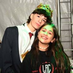 Foto de la galería: Madre de la Misericordia: Delfina Britto y Felipe Menor, los flamantes soberanos