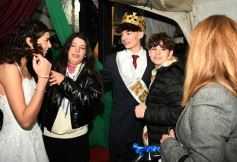 Foto de la galería: Madre de la Misericordia: Delfina Britto y Felipe Menor, los flamantes soberanos