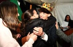 Foto de la galería: Madre de la Misericordia: Delfina Britto y Felipe Menor, los flamantes soberanos