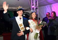 Foto de la galería: Madre de la Misericordia: Delfina Britto y Felipe Menor, los flamantes soberanos