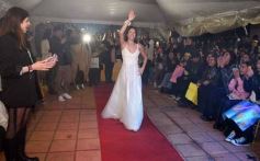 Foto de la galería: Madre de la Misericordia: Delfina Britto y Felipe Menor, los flamantes soberanos