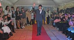 Foto de la galería: Madre de la Misericordia: Delfina Britto y Felipe Menor, los flamantes soberanos