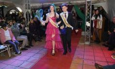 Foto de la galería: Madre de la Misericordia: Delfina Britto y Felipe Menor, los flamantes soberanos