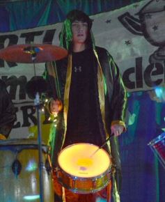 Foto de la galería: Anticipando la fiesta de los estudiantes, el Santa Catalina presentó su competencia de bandas