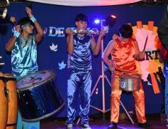 Foto de la galería: Anticipando la fiesta de los estudiantes, el Santa Catalina presentó su competencia de bandas