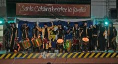 Foto de la galería: Anticipando la fiesta de los estudiantes, el Santa Catalina presentó su competencia de bandas