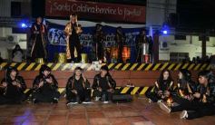 Foto de la galería: Anticipando la fiesta de los estudiantes, el Santa Catalina presentó su competencia de bandas