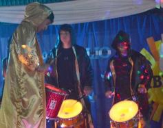 Foto de la galería: Anticipando la fiesta de los estudiantes, el Santa Catalina presentó su competencia de bandas