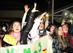 Foto de la galería: Anticipando la fiesta de los estudiantes, el Santa Catalina presentó su competencia de bandas
