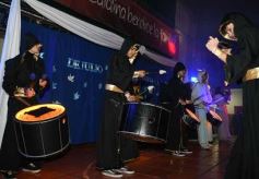 Foto de la galería: Anticipando la fiesta de los estudiantes, el Santa Catalina presentó su competencia de bandas