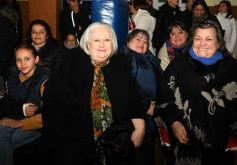 Foto de la galería: Anticipando la fiesta de los estudiantes, el Santa Catalina presentó su competencia de bandas