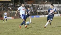 Foto de la galería: Liga Posadeña: Guaraní y Mitre no se sacaron ventaja en la ida y definen en Rocamora