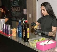 Foto de la galería: Marito y sus amigos: 1ra parte de la noche de celebración en el Club Tacurú