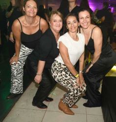 Foto de la galería: Marito y sus amigos: 1ra parte de la noche de celebración en el Club Tacurú