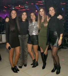 Foto de la galería: Marito y sus amigos: 1ra parte de la noche de celebración en el Club Tacurú