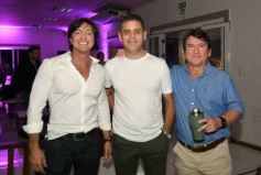 Foto de la galería: Marito y sus amigos: 1ra parte de la noche de celebración en el Club Tacurú