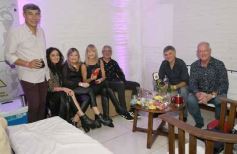 Foto de la galería: Marito y sus amigos: 1ra parte de la noche de celebración en el Club Tacurú