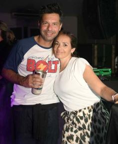 Foto de la galería: Marito y sus amigos: 1ra parte de la noche de celebración en el Club Tacurú