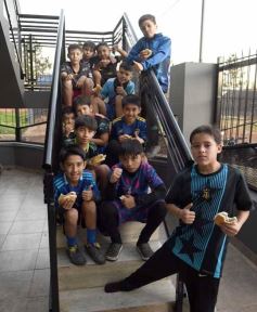 Foto de la galería: Los 11 de Benicio Olivera, con un cumple bien futbolero en Garupá