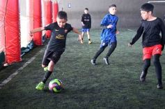 Foto de la galería: Los 11 de Benicio Olivera, con un cumple bien futbolero en Garupá