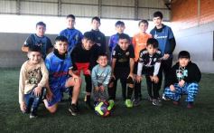 Foto de la galería: Los 11 de Benicio Olivera, con un cumple bien futbolero en Garupá