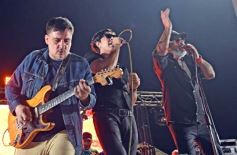 Foto de la galería: Con el rock presente, Al caer el sol dejó otro encuentro de lujo en el Brete