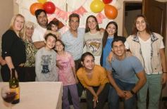 Foto de la galería: Otra vuelta en la ciudad, pasamos de trabajo al cierre de festejo con Carlos Anibal Modenutti