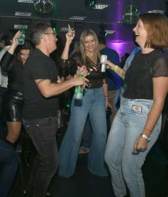 Foto de la galería: Junto a los amigos: 2da parte de la fiesta que llevó Marito Alcaráz en el Tacurú