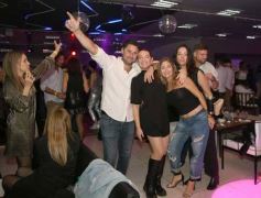 Foto de la galería: Junto a los amigos: 2da parte de la fiesta que llevó Marito Alcaráz en el Tacurú