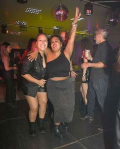 Foto de la galería: Junto a los amigos: 2da parte de la fiesta que llevó Marito Alcaráz en el Tacurú