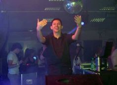 Foto de la galería: Junto a los amigos: 2da parte de la fiesta que llevó Marito Alcaráz en el Tacurú