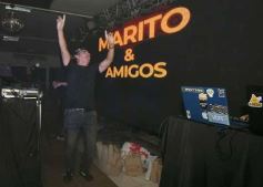 Foto de la galería: Junto a los amigos: 2da parte de la fiesta que llevó Marito Alcaráz en el Tacurú