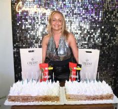 Foto de la galería: Junto a los amigos: 2da parte de la fiesta que llevó Marito Alcaráz en el Tacurú