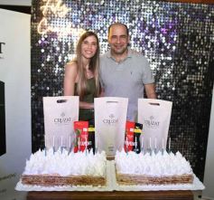 Foto de la galería: Junto a los amigos: 2da parte de la fiesta que llevó Marito Alcaráz en el Tacurú