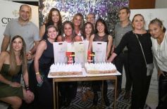 Foto de la galería: Junto a los amigos: 2da parte de la fiesta que llevó Marito Alcaráz en el Tacurú